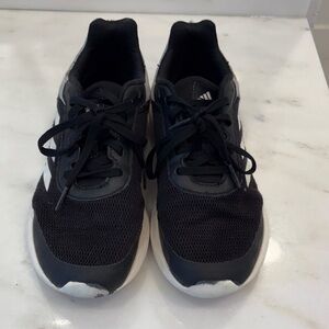 Sz 4.5 Youth Adidas Black and White Athletic Sneakers